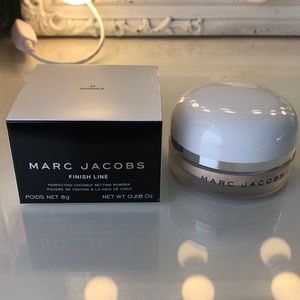BNIB Marc Jacobs Coconut Setting Powder Invisible